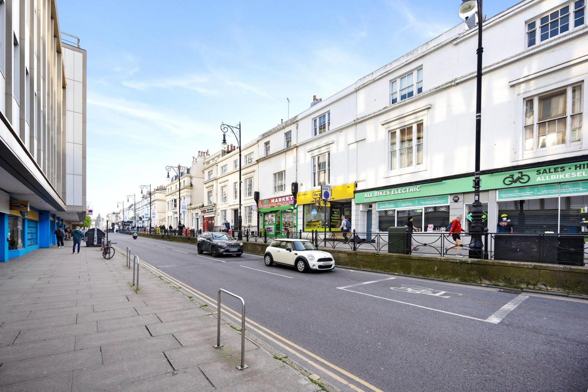 Queens Mile 1 With Free Parking By My Getaways Brighton Eksteriør billede